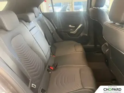 Photo 19 Mercedes Classe A  180 7G-DCT