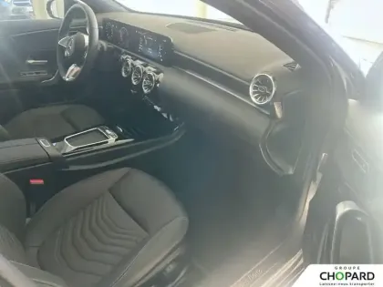 Photo 12 Mercedes Classe A  180 7G-DCT