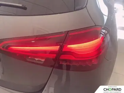 Photo 22 Mercedes Classe A  180 7G-DCT