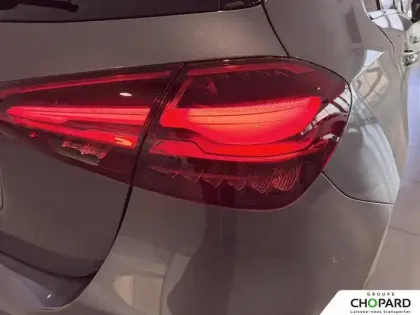 Photo 22 Mercedes Classe A  180 d 8G-DCT