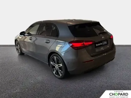 Photo 6 Mercedes Classe A  180 d 8G-DCT