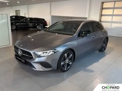 Photo 24 Mercedes Classe A  180 d 8G-DCT