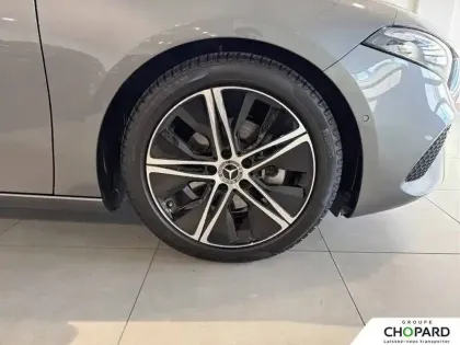 Photo 20 Mercedes Classe A  180 d 8G-DCT