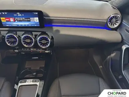 Photo 13 Mercedes Classe A  180 d 8G-DCT