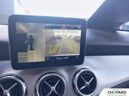 Photo 14 Mercedes GLA  180 7-G DCT