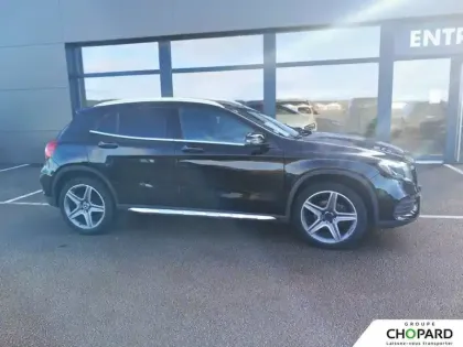 Photo 30 Mercedes GLA  180 7-G DCT