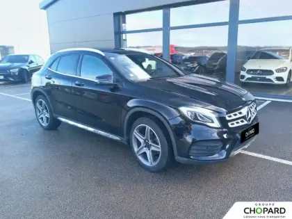 Photo 59 Mercedes GLA  180 7-G DCT