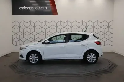 Photo 8 Dacia Sandero  ECO-G 100 - 22