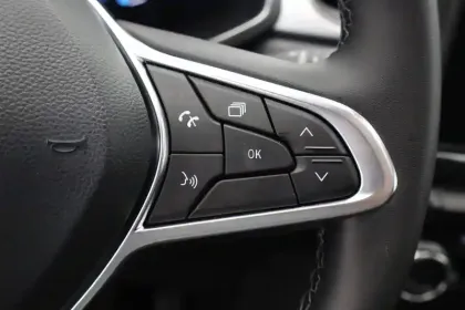 Photo 38 Renault Captur  E-Tech hybride rechargeable 160