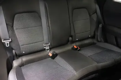 Photo 18 Renault Captur  E-Tech hybride rechargeable 160