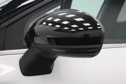 Photo 6 Renault Captur  E-Tech hybride rechargeable 160