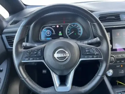 Photo 41 Nissan Leaf  Electrique 40kWh