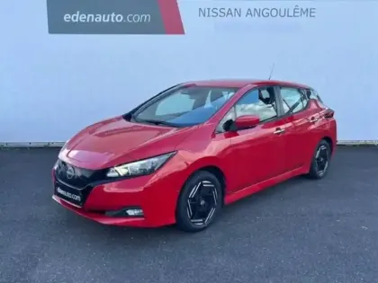 Photo 60 Nissan Leaf  Electrique 40kWh