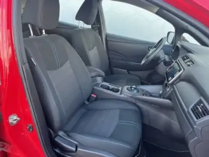 Photo 49 Nissan Leaf  Electrique 40kWh