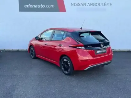 Photo 61 Nissan Leaf  Electrique 40kWh