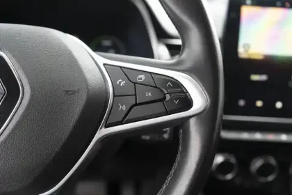 Photo 38 Renault Arkana  E-Tech hybride 145 - 22