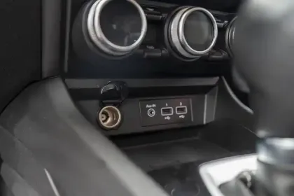 Photo 45 Renault Arkana  E-Tech hybride 145 - 22