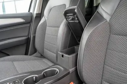 Photo 43 Renault Arkana  E-Tech hybride 145 - 22