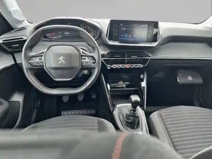 Photo 28 Peugeot 208  BlueHDi 100 S&S BVM6