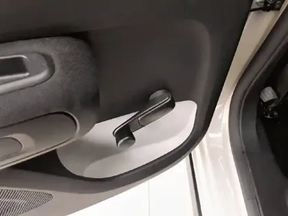 Photo 92 Citroën C3  PureTech 83 ch BVM5