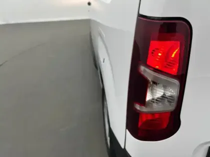 Photo 16 Peugeot Partner  FOURGON M 650 KG BLUEHDI 130 S&S BVM6