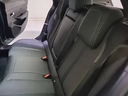 Photo 11 Peugeot 308  SW BlueHDi 130ch S&S EAT8