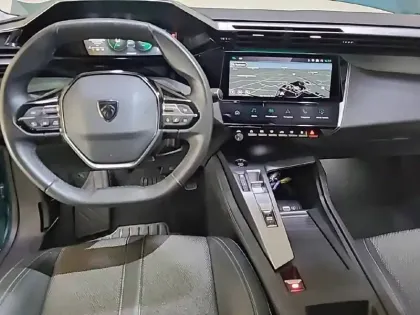 Photo 7 Peugeot 308  SW BlueHDi 130ch S&S EAT8