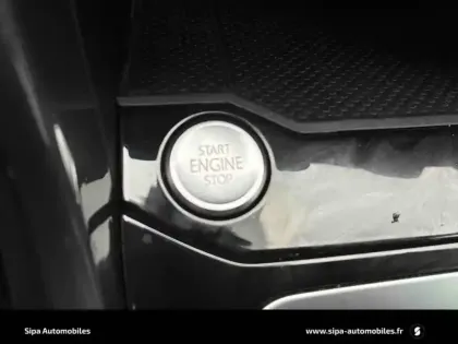 Photo 35 Volkswagen T-roc  1.0 TSI 115 Start/Stop BVM6