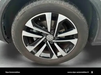 Photo 10 Volkswagen T-roc  1.0 TSI 115 Start/Stop BVM6