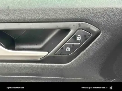 Photo 18 Volkswagen T-roc  1.0 TSI 115 Start/Stop BVM6