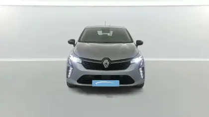 Photo 42 Renault Clio Gén. V (BJA) Ph2 Evolution 5