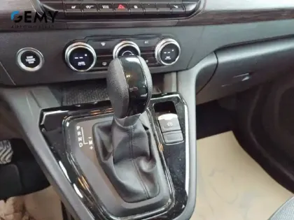 Photo 13 Renault Kangoo  TCe 130 EDC