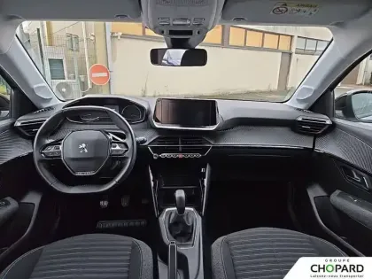 Photo 48 Peugeot 208  PureTech 75 S&S BVM5