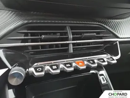 Photo 21 Peugeot 208  PureTech 75 S&S BVM5