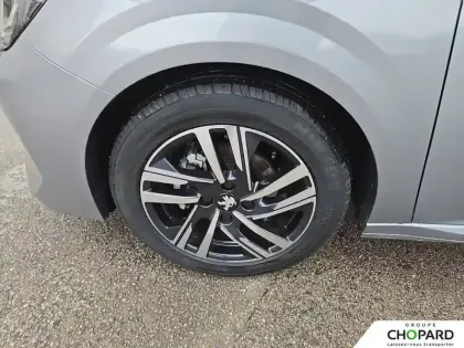 Photo 61 Peugeot 208  PureTech 75 S&S BVM5