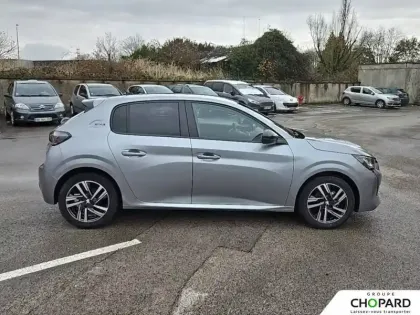 Photo 109 Peugeot 208  PureTech 75 S&S BVM5