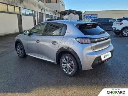 Photo 34 Peugeot 208  Electrique 50 kWh 136ch