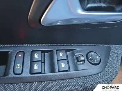 Photo 23 Peugeot 208  Electrique 50 kWh 136ch