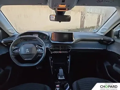Photo 11 Peugeot 208  Electrique 50 kWh 136ch