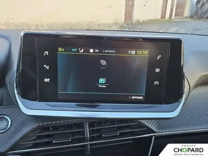 Photo 13 Peugeot 208  Electrique 50 kWh 136ch