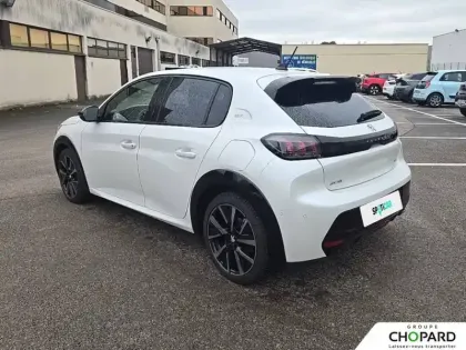 Photo 34 Peugeot 208  PureTech 100 S&S EAT8