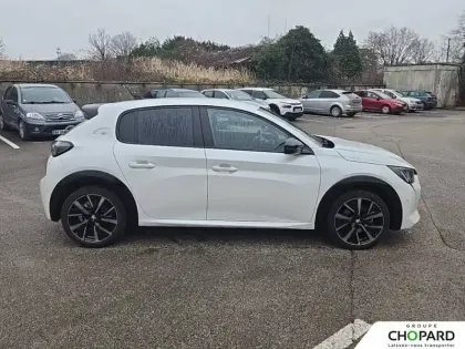 Photo 35 Peugeot 208  PureTech 100 S&S EAT8