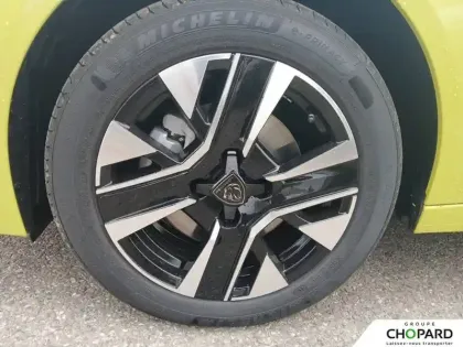 Photo 20 Peugeot 208  Hybrid 110 e-DCS6