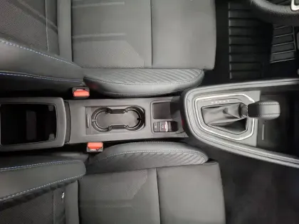 Photo 31 Renault Clio  E-Tech full hybrid 145 ch GSR2