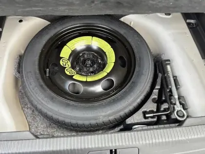 Photo 26 Peugeot 2008  PureTech 100 S&S BVM6 Active Pack