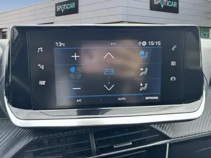 Photo 21 Peugeot 2008  PureTech 100 S&S BVM6 Active Pack