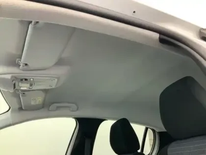 Photo 20 Peugeot 208  PureTech 75 S&S BVM5 Like