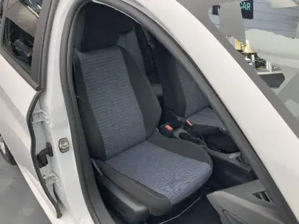 Photo 7 Peugeot 208  PureTech 75 S&S BVM5 Like