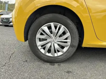 Photo 14 Peugeot 208  PureTech 75 S&S BVM5 Like