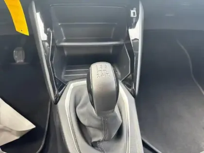 Photo 21 Peugeot 208  PureTech 75 S&S BVM5 Style